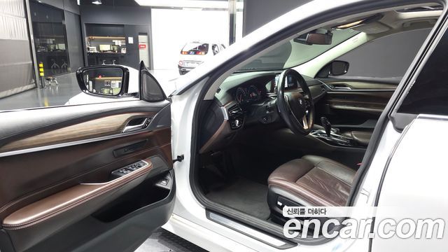 BMW 6 Series GT (G32) 640i xDrive Luxury 2018 — фото 10