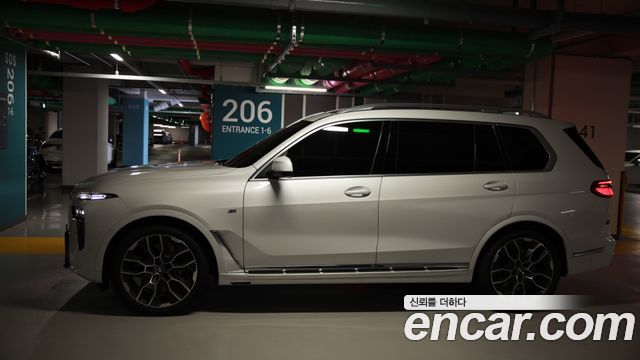 BMW X7 (G07) xDrive 40d M Sport 7 STR 2026 — фото 6