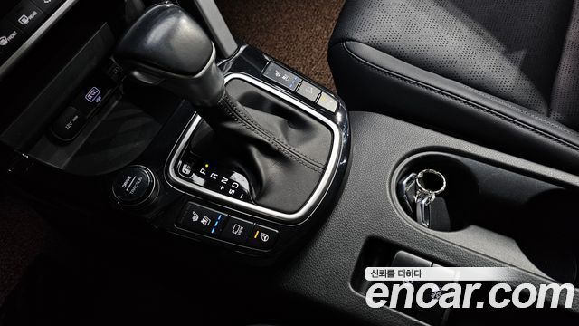 Kia Seltos Gasoline 1.6 Turbo 2WD Signature 2022 — фото 9