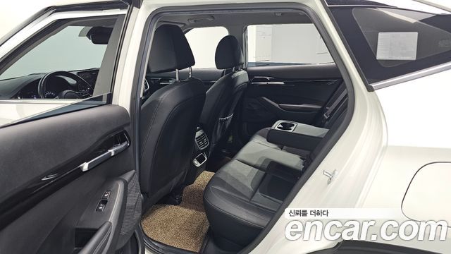 Kia Seltos Gasoline 1.6 Turbo 2WD Signature 2022 — фото 15