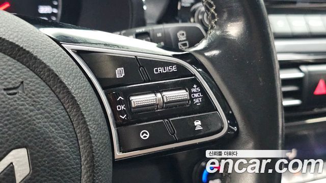 Kia Seltos Gasoline 1.6 Turbo 2WD Signature 2022 — фото 16