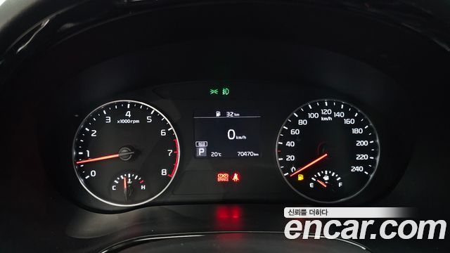 Kia Seltos Gasoline 1.6 Turbo 2WD Signature 2022 — фото 18