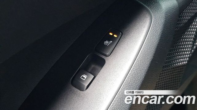 Kia Seltos Gasoline 1.6 Turbo 2WD Signature 2022 — фото 22