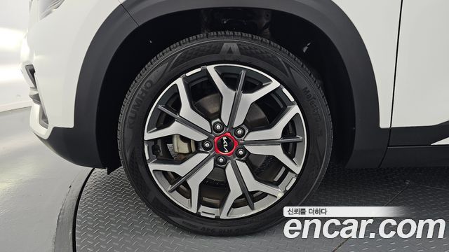 Kia Seltos Gasoline 1.6 Turbo 2WD Signature 2022 — фото 23