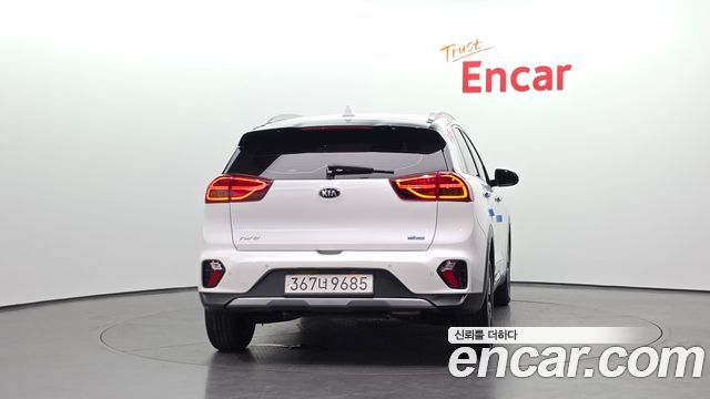 Kia Niro 1.6 HEV Prestige 2021 — фото 4