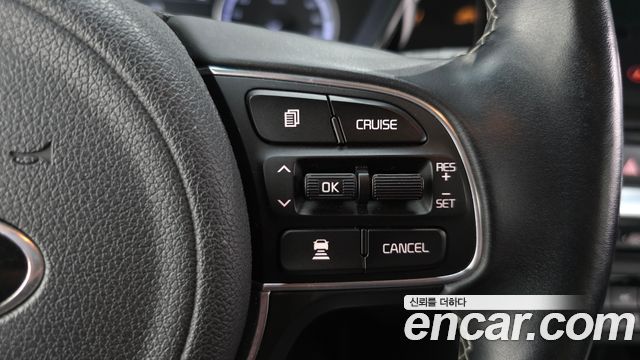 Kia Niro 1.6 HEV Prestige 2021 — фото 16