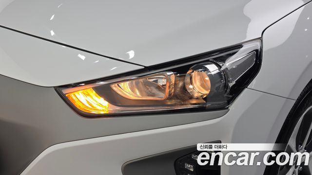 Hyundai Ioniq Electric N 2018 — фото 28