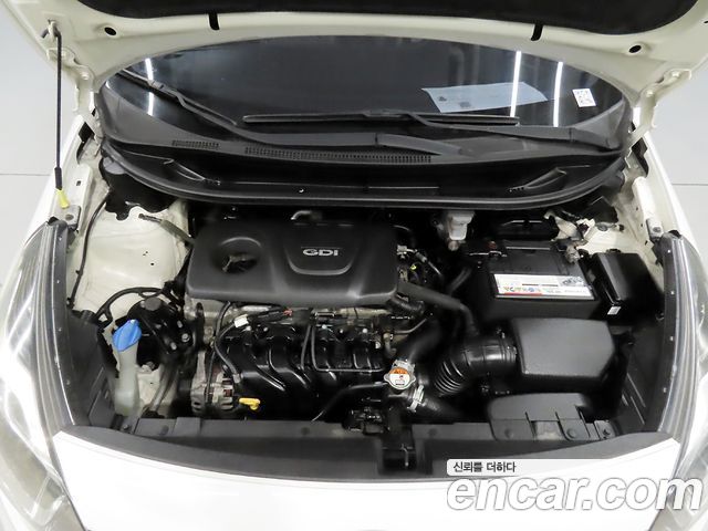 Kia Pride 4DR 1.6 GDI Luxury 2015 — фото 6