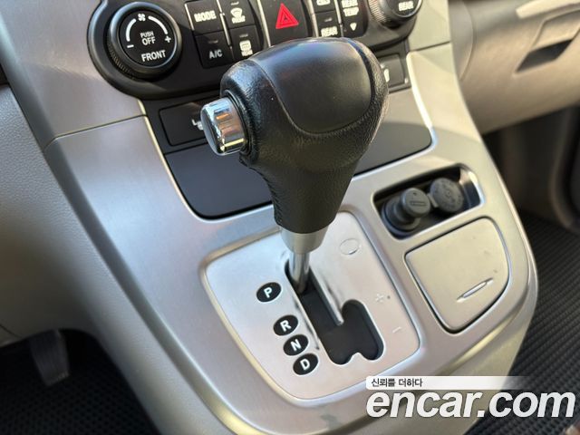 Kia Carnival R Grand Carnival GLX Luxury 2013 — фото 8