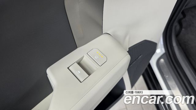 Kia EV3 Long Range 2WD GT Line 2025 — фото 18