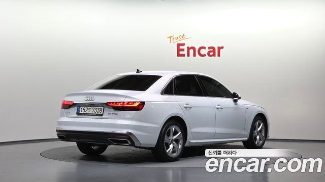 Audi A4 (B9) 40 TFSI Premium 2021 — фото 2