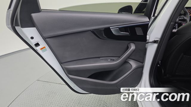 Audi A4 (B9) 40 TFSI Premium 2021 — фото 25