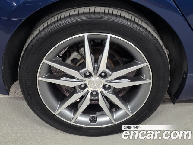 Hyundai Sonata (LF) LPI Smart 2015 — фото 24