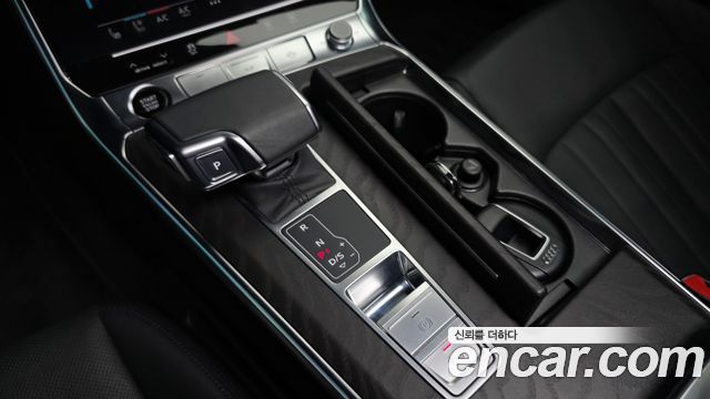 Audi A6 (C8) 45 TFSI Quattro Premium 2023 — фото 9