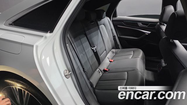 Audi A6 (C8) 45 TFSI Quattro Premium 2023 — фото 11