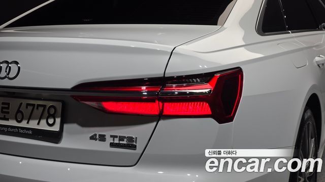 Audi A6 (C8) 45 TFSI Quattro Premium 2023 — фото 23