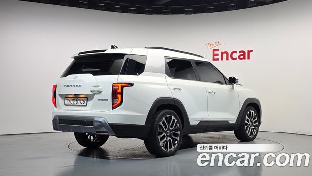 KG Mobility (SsangYong) Torres Gasoline 1.5 4WD T7 2023 — фото 2