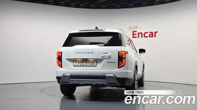 KG Mobility (SsangYong) Torres Gasoline 1.5 4WD T7 2023 — фото 4