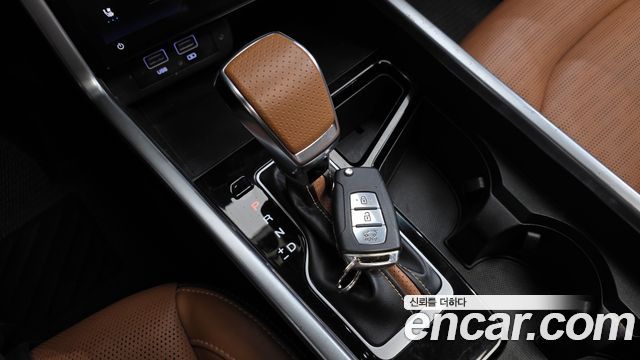 KG Mobility (SsangYong) Torres Gasoline 1.5 4WD T7 2023 — фото 9