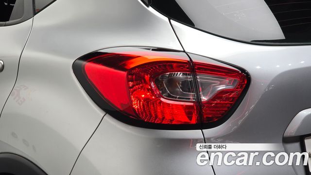 Renault Korea QM3 LE 2015 — фото 23