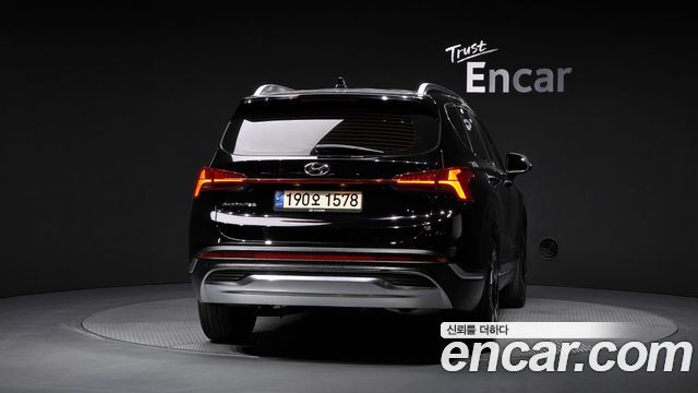 Hyundai Santa Fe Diesel 2.2 2WD Prestige 2021 — фото 4