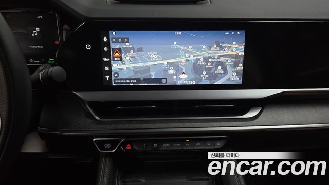 Renault Korea Filante 1.5 E-Tech Iconic 2WD 2027 — фото 13