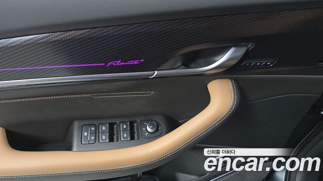 Renault Korea Filante 1.5 E-Tech Iconic 2WD 2027 — фото 20