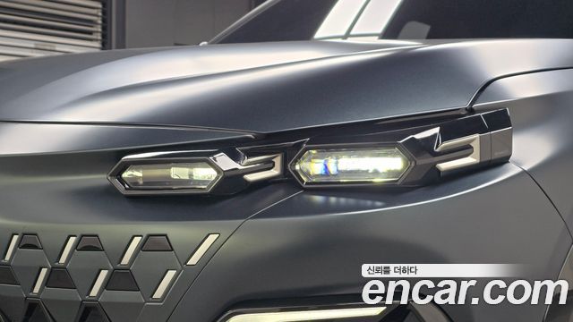 Renault Korea Filante 1.5 E-Tech Iconic 2WD 2027 — фото 22