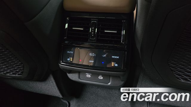 Renault Korea Filante 1.5 E-Tech Iconic 2WD 2027 — фото 32