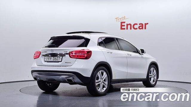 Mercedes-Benz GLA-Class (X156) GLA200 CDI 4MATIC 2015 — фото 2