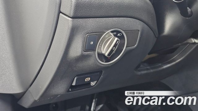 Mercedes-Benz GLA-Class (X156) GLA200 CDI 4MATIC 2015 — фото 16