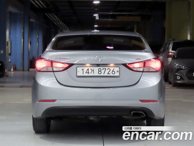 Hyundai Avante 1.6 GDi Modern Standard 2014 — фото 4