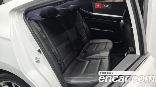 Hyundai Avante (AD) 1.6 GDI Modern special 2016 — фото 11