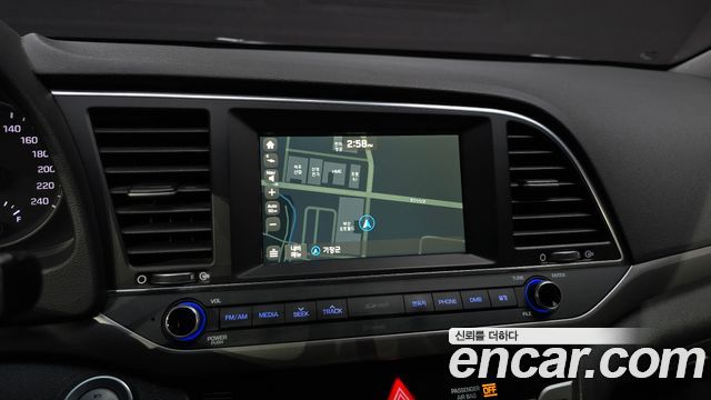Hyundai Avante (AD) 1.6 GDI Modern special 2016 — фото 17