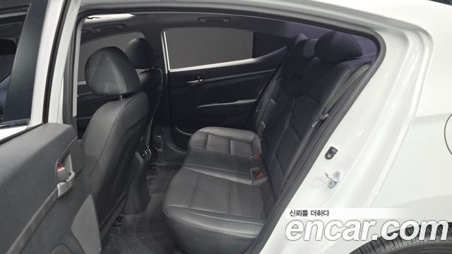 Hyundai Avante (AD) 1.6 GDI Modern special 2016 — фото 26
