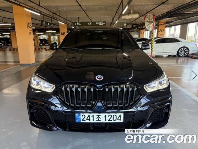 BMW X6 (G06) M50i