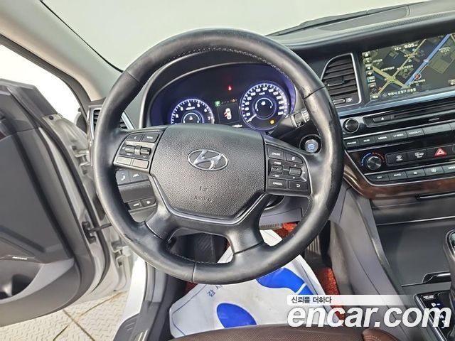 Hyundai Aslan G330 Premium 2015 — фото 9