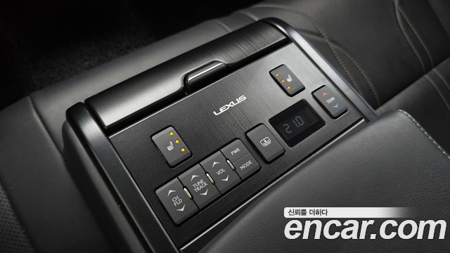 Lexus ES300h (VII) Luxury Plus 2019 — фото 20
