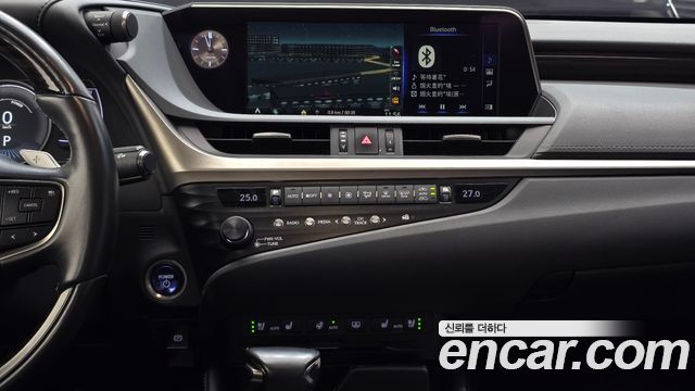 Lexus ES300h (VII) Luxury Plus 2019 — фото 23