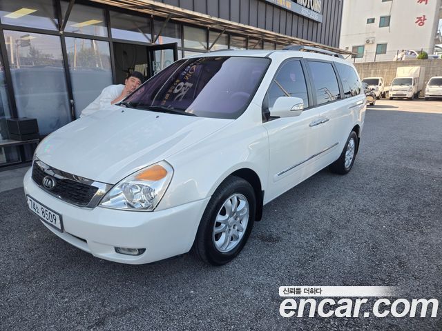 Kia Carnival R Grand Carnival GLX Luxury 2013 — фото 4