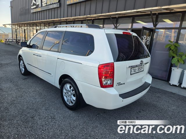 Kia Carnival R Grand Carnival GLX Luxury 2013 — фото 6