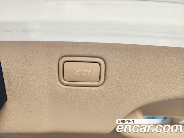 Kia Carnival 9-Seater Noblesse Special 2020 — фото 18