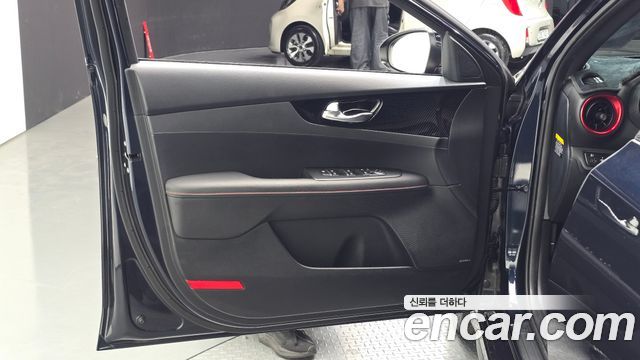 Kia K3 5Door GT Plus 2020 — фото 24