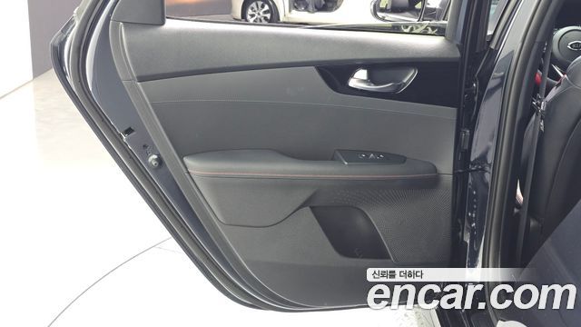 Kia K3 5Door GT Plus 2020 — фото 25