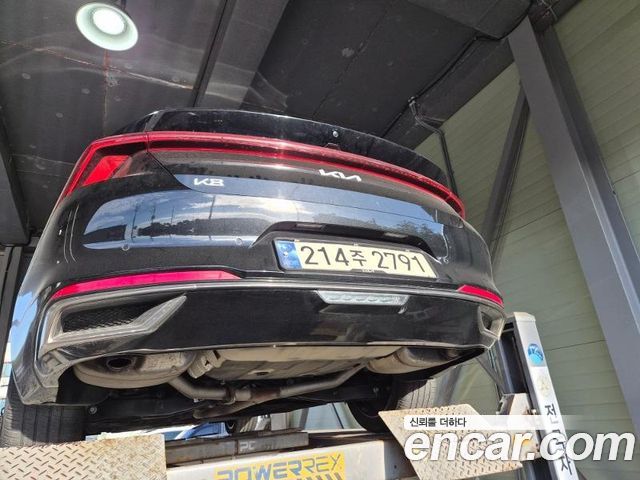 Kia K8 2.5 Gasoline 2WD Noblesse 2022 — фото 2