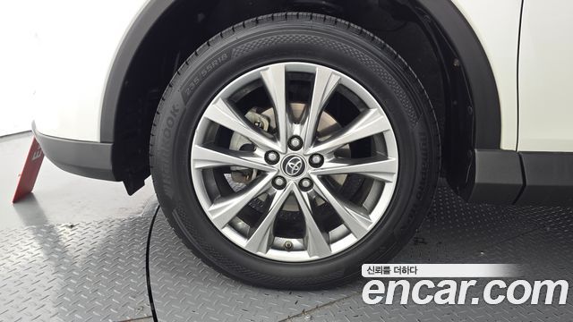 Toyota RAV4 2.5 4WD Hybrid 4th 2018 — фото 5