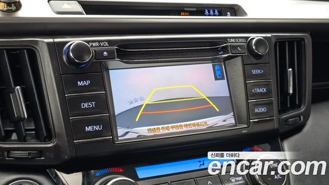 Toyota RAV4 2.5 4WD Hybrid 4th 2018 — фото 15