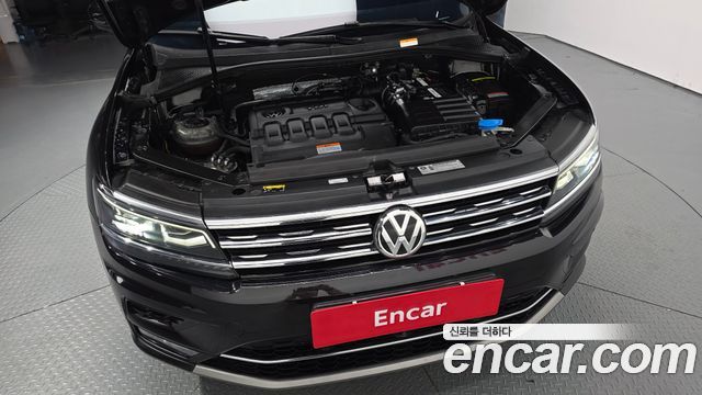 Volkswagen Tiguan Allspace 2.0 TDI Prestige 2018 — фото 6