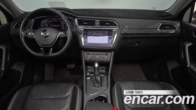 Volkswagen Tiguan Allspace 2.0 TDI Prestige 2018 — фото 7