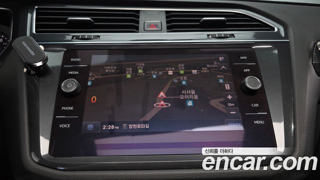 Volkswagen Tiguan Allspace 2.0 TDI Prestige 2018 — фото 15